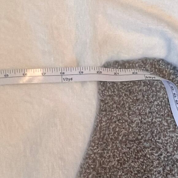 Line & Dot by Revolve Adler Fuzzy Cream Color Sweater. Size Medium - Picture 5 of 9
